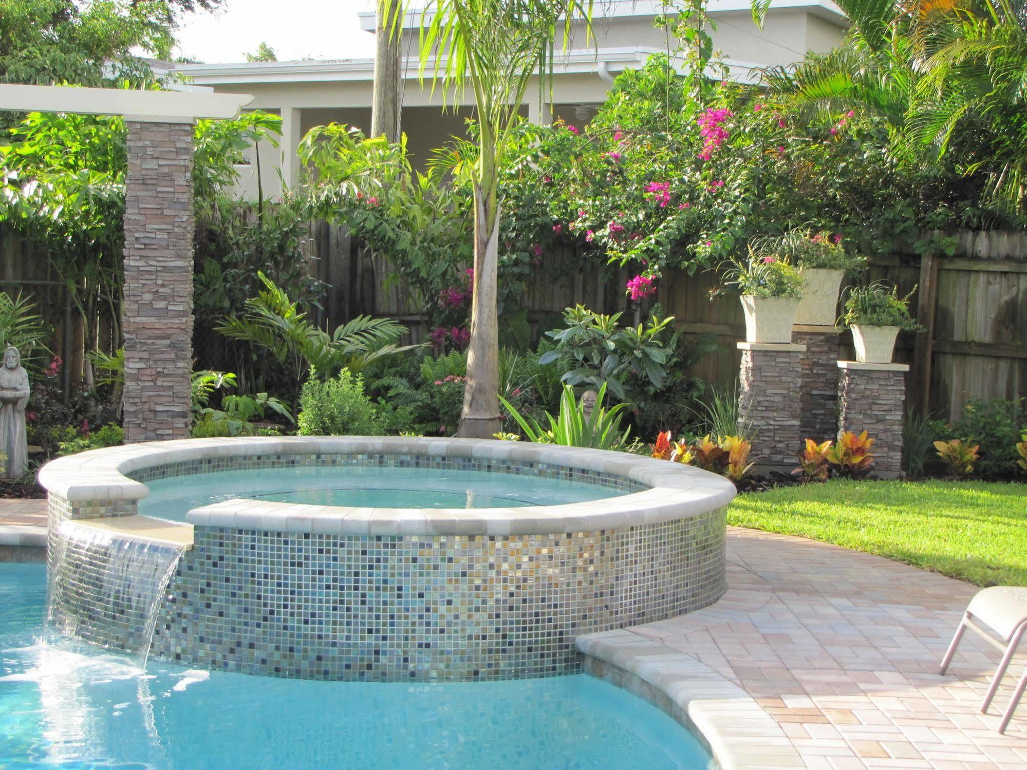 Heffron Manor Hotel Wilton Manors Buitenkant foto