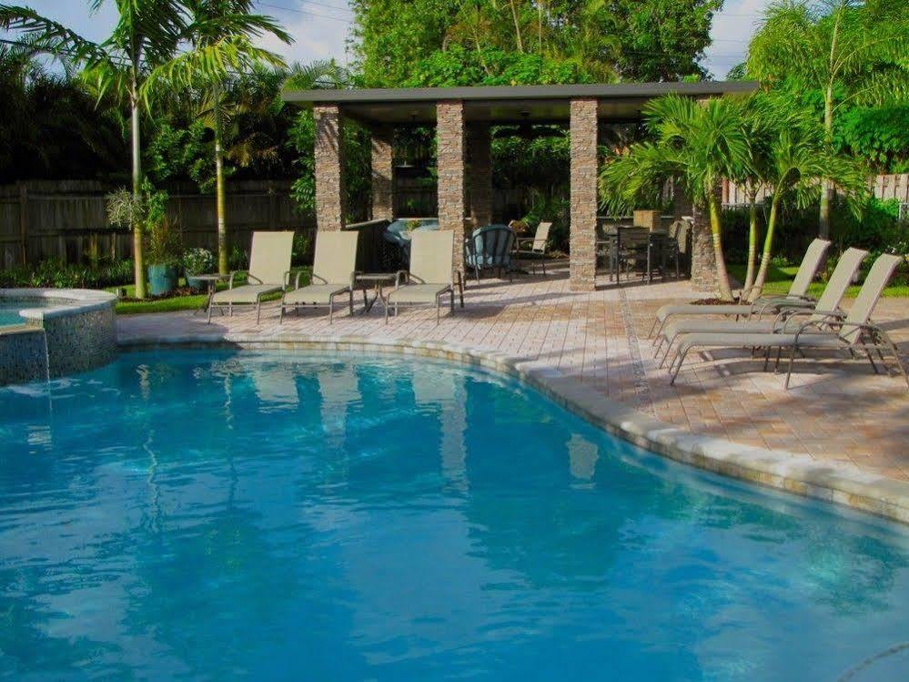 Heffron Manor Hotel Wilton Manors Buitenkant foto