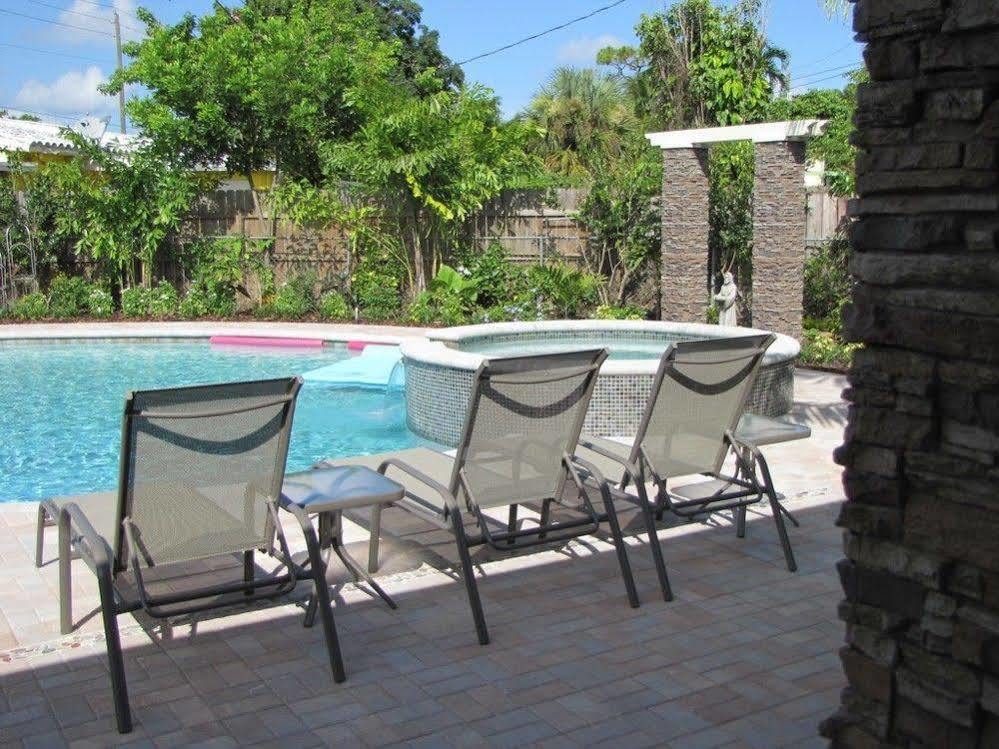 Heffron Manor Hotel Wilton Manors Buitenkant foto