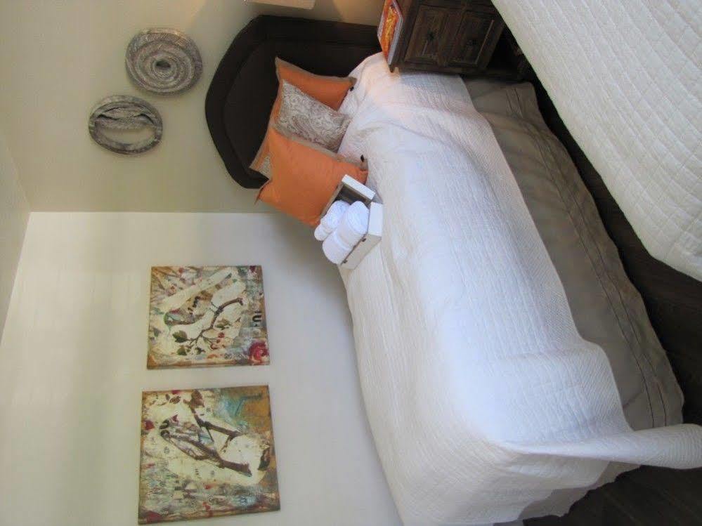 Heffron Manor Hotel Wilton Manors Buitenkant foto